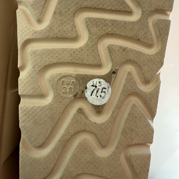 Platform Women's Sandals - Picture 4 of 6